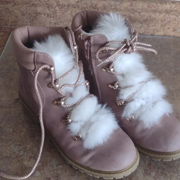 wonder nation Shoes Wonder Nation Fancy Girls Boots Fur Tongue